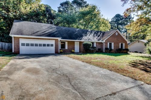 251 Bridgewood Dr, Conyers, GA 30094-4205