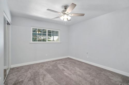 6337 Westview Dr, Riverside CA  92506-5325 exterior