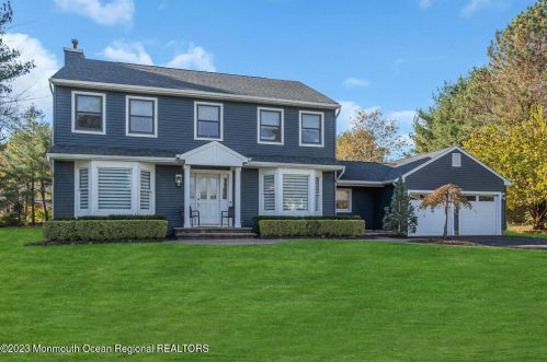 13 Bridge Ct, Jackson Twp, NJ 08527-3941