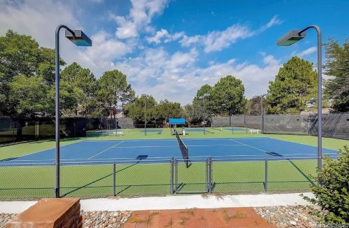 24 Beacon Hill Ln, Englewood CO  80111-5244 exterior