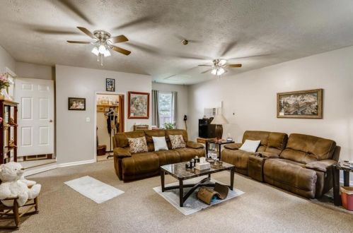 130 Highland Dr, Stockbridge GA 30281-4603 exterior