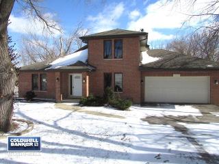 4517 Yender Ave, Lisle, IL 60532-1568