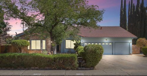 720 Independence Dr, Tracy, CA 95376-4745
