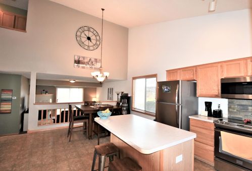 1115 36th St, Hastings, MN 55033-2669
