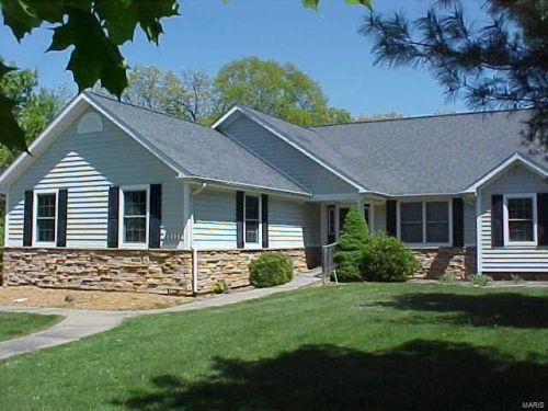 1011 Mallard Ct, Otterville, IL 62037-1209