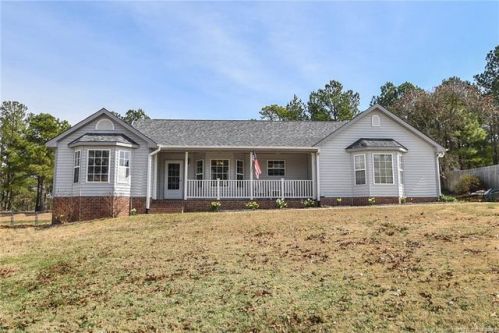 114 Hunters Rdg, Cameron, NC 28326-9646
