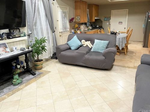 10626 Portsmouth Ct, Riverside, CA 92503-5326