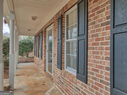 105 Alexander Dr, Mcdonough, GA 30252-4552