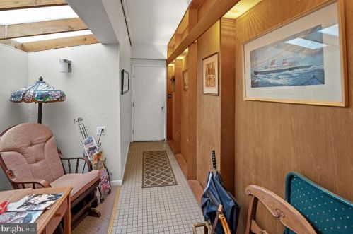 1601 Lawrence Rd, Trenton NJ 08648 exterior