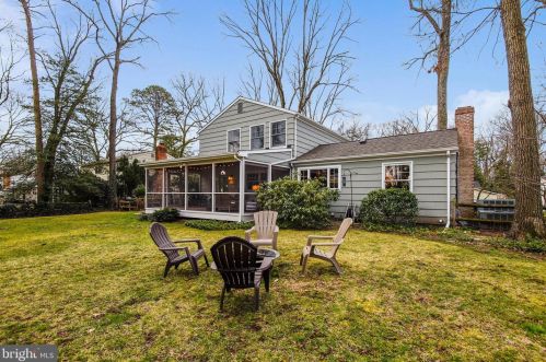 36 Whittier Pkwy, Severna Park MD 21146-3051 exterior