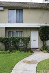 1574 Mitchell Ave, Tustin, CA 92780-5825