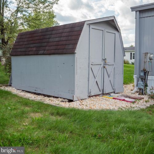 4207 Leah Ave, York PA  17315-5506 exterior