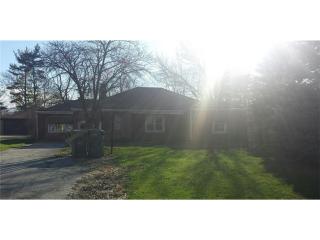 1223 Elmhurst Dr, Indianapolis IN  46219-3622 exterior