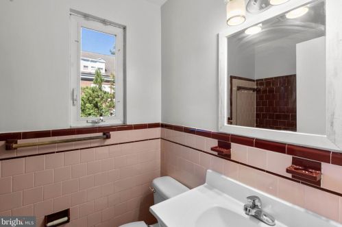 9308 2 Ave, Silver Spring MD 20910-2151 exterior