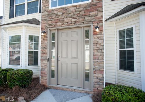 1139 Oak Hollow Ln, Hampton, GA 30228-5573