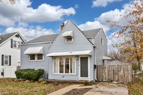 3941 Elmwood Ave, Forest View, IL 60402-4144