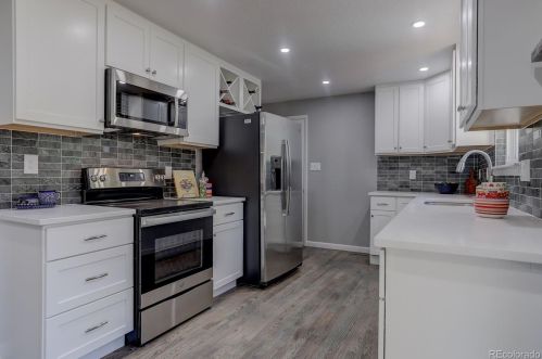 8065 63rd Ave, Arvada CO  80004-3411 exterior