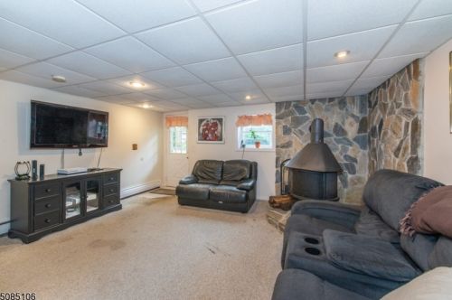 40 Lake Shore Dr, Dover NJ  07803-2936 exterior