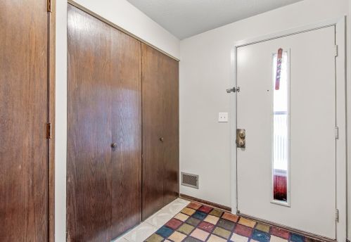 463 Dorland Ct, Saint Paul MN  55119-5503 exterior