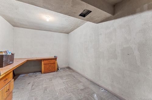 8345 Costilla Pl, Englewood CO 80112-1332 exterior