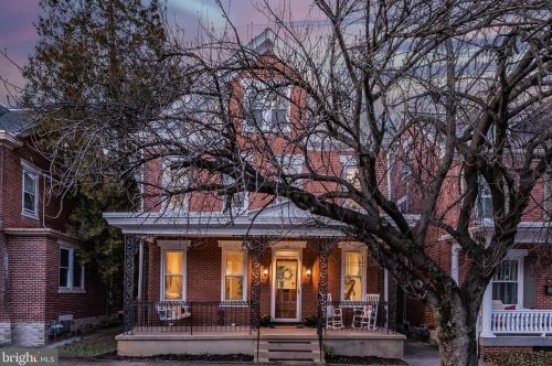 245 Pomfret St, Carlisle, PA 17013-2543