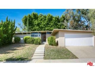 5619 Holt Ave, Los Angeles CA  90056-1314 exterior
