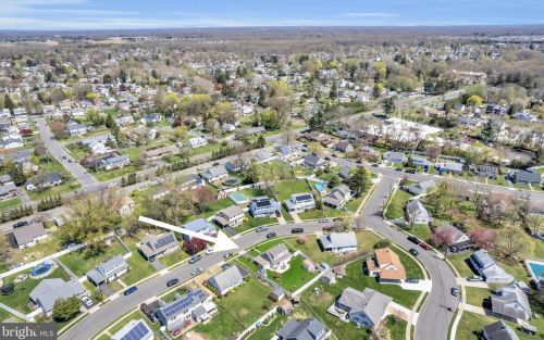 33 Cumberland Ave, Trenton NJ 08618-5413 exterior