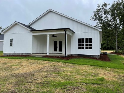 153 Community Rd, North Augusta, SC 29860-9011