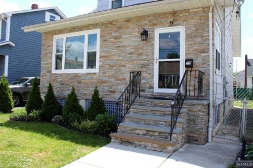 70 Hartmann Ave, Outwater, NJ 07026-2211