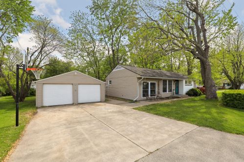 601 Grand Ave, Saint Joseph, IL 61873-9248