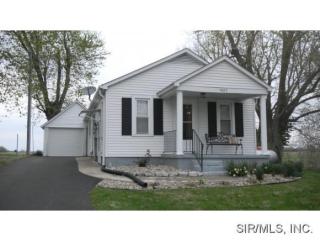 4689 Seiler Rd, Dorsey, IL 62021-1628