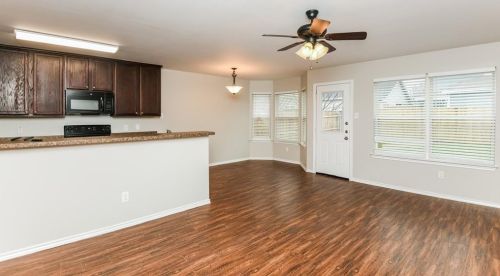 10624 Wild Oak Dr, Fort Worth TX  76140-5437 exterior