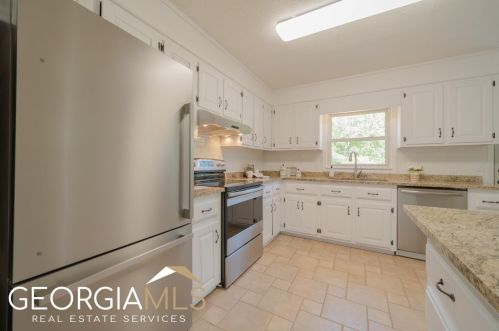 1308 Cross Plains Hulett Rd, Carrollton GA  30116-6643 exterior