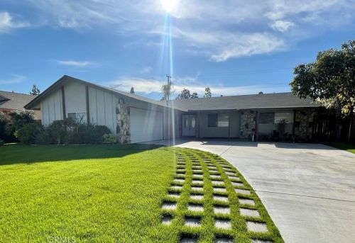 4396 Drexel Ave, Riverside, CA 92505-2932