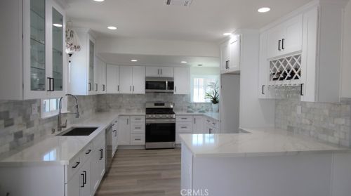 3493 Hoover St, Riverside CA  92504-3905 exterior