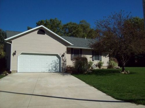 508 Don Marquis Dr, Normandy, IL 61376-9510