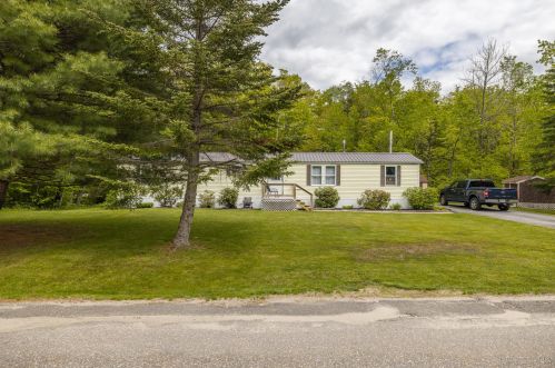 62 Birchwood Dr, Wales, ME 04280-4710