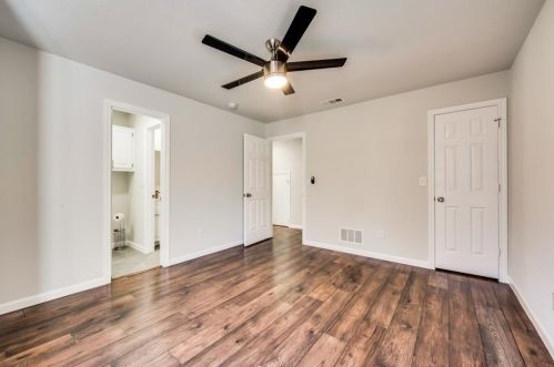 2525 Lk Bnd Ter, Carrollton TX 75006-2130 exterior