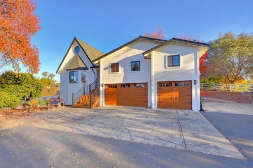 7500 Mountain Ave, Citrus Heights, CA 95662-2546