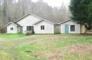 15 Blaine Ln, Whites, WA 98541-9257