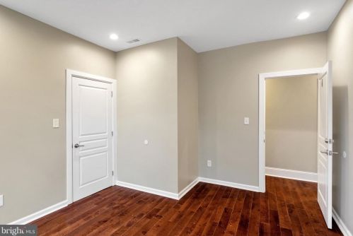 1113 63rd St, Philadelphia PA 19142-2309 exterior