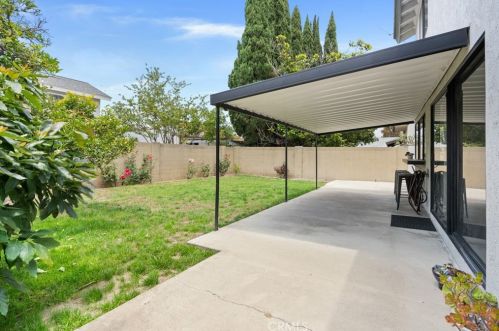 1333 Amberwick Ln, Anaheim CA  92804-5425 exterior