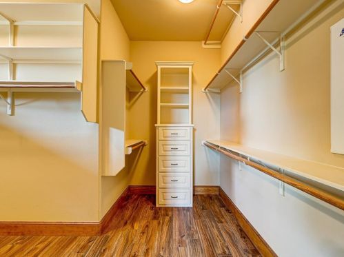 8708 Capehart Cv, Austin TX  78733-3260 exterior