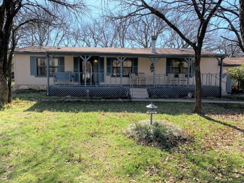 6006 Big Horn Dr, Granbury, TX 76048-7522