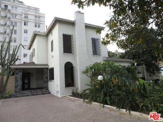 5404 Rosewood Ave, Los Angeles CA  90004-2402 exterior