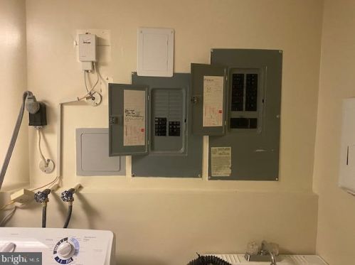 1409 Silo Way, Silver Spring MD 20905-6069 exterior