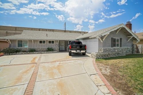 10786 Mercer Ave, Riverside, CA 92505-3026
