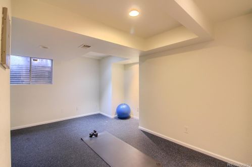 6324 Stanford Ave, Englewood CO 80110-5579 exterior