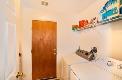 8482 Alexandria St, Riverside CA  92508-8109 exterior