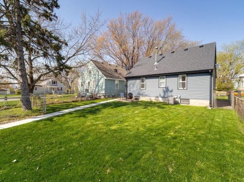 3705 Main St, Minneapolis MN  55421-3753 exterior